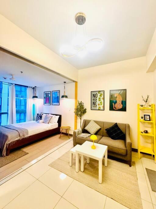 טאגיג One Uptown Residences Bgc מראה חיצוני תמונה