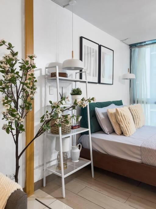 טאגיג One Uptown Residences Bgc מראה חיצוני תמונה