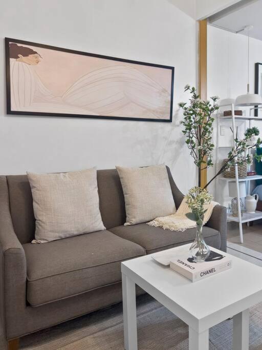 טאגיג One Uptown Residences Bgc מראה חיצוני תמונה