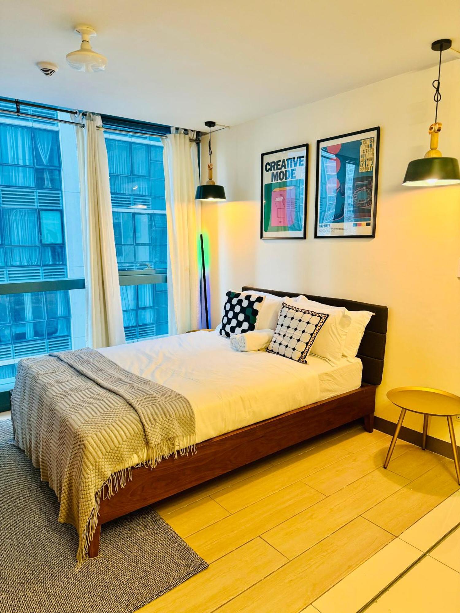 טאגיג One Uptown Residences Bgc מראה חיצוני תמונה